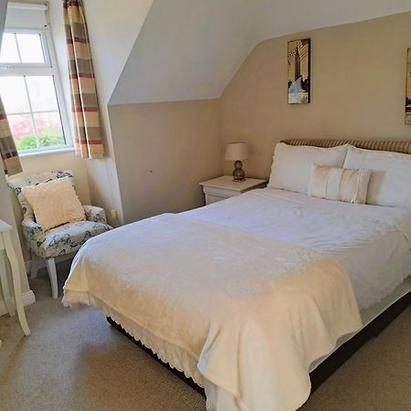 キャッスルメイン Leabrook House Bed & Breakfast エクステリア 写真