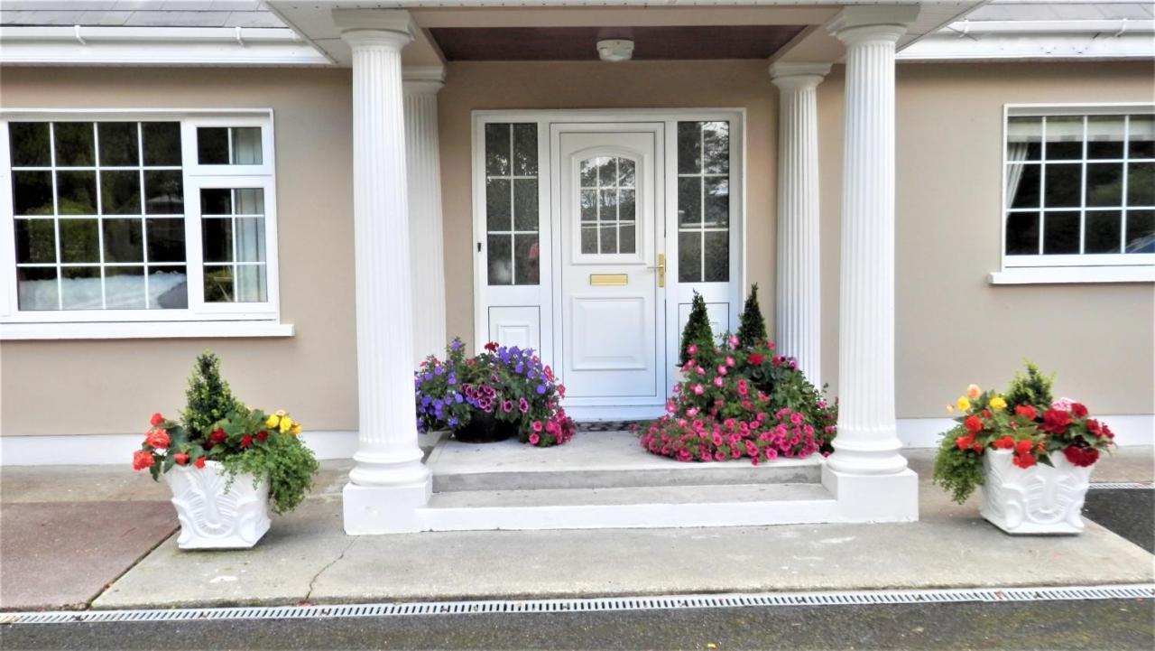 キャッスルメイン Leabrook House Bed & Breakfast エクステリア 写真