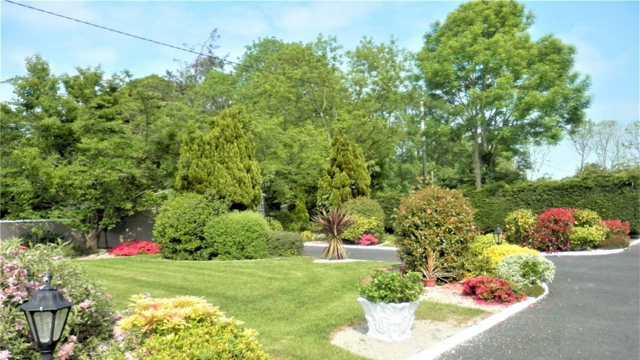 キャッスルメイン Leabrook House Bed & Breakfast エクステリア 写真