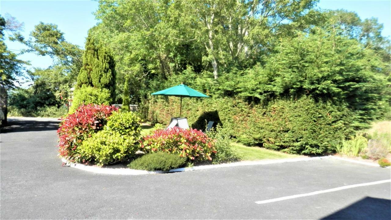 キャッスルメイン Leabrook House Bed & Breakfast エクステリア 写真
