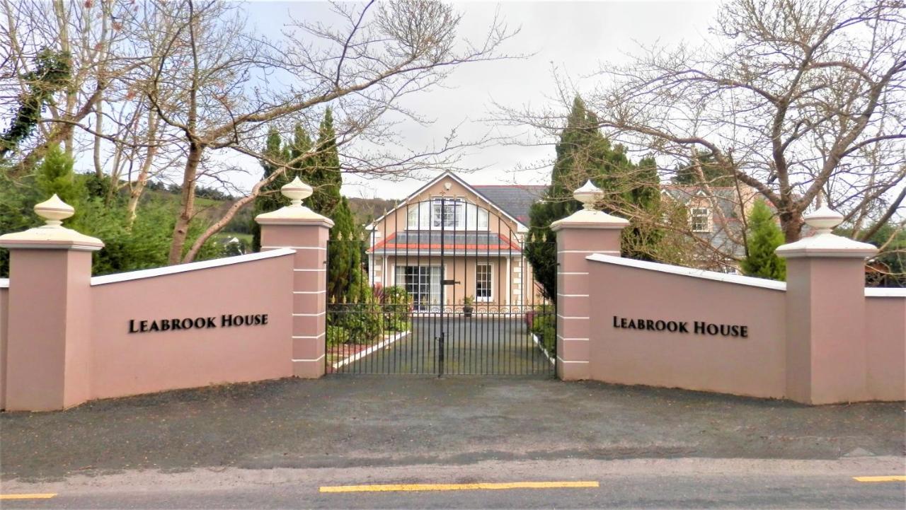 キャッスルメイン Leabrook House Bed & Breakfast エクステリア 写真